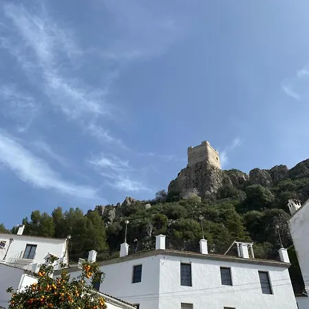 Casa Rural El Sarmiento Сasa de vacaciones Zahara De La Sierra
